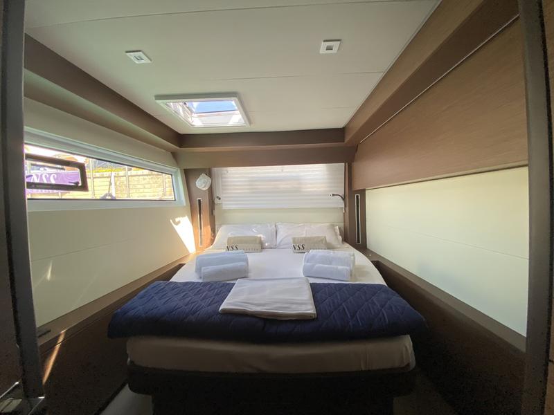 Book yachts online - catamaran - Lagoon 50 - Coraline - rent