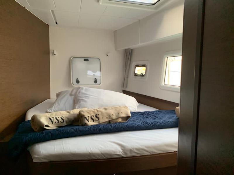 Book yachts online - catamaran - Lagoon 42 - Maisha (WM, Inverter, Solar Panels) - rent