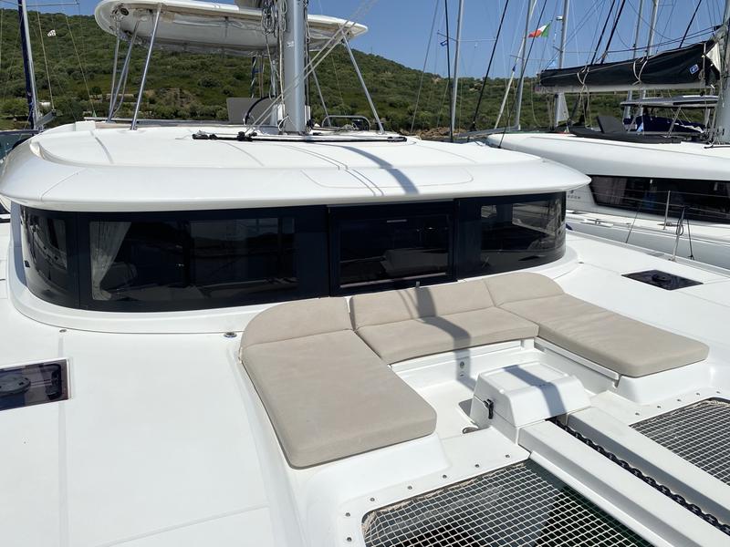 Book yachts online - catamaran - Lagoon 46 - Rolling Stones (A/C, WM, Generator, Inverter 12/220V) - rent