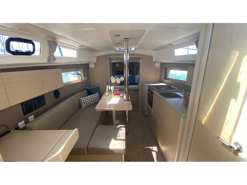 Book yachts online - sailboat - Oceanis 35.1 - Polis - rent