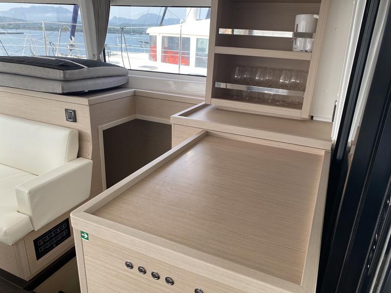 Book yachts online - catamaran - Lagoon 46 - Archè II - rent