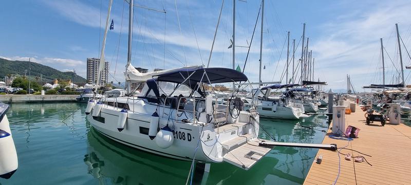 Book yachts online - sailboat - Oceanis 40.1 (3cab) - Aries - rent