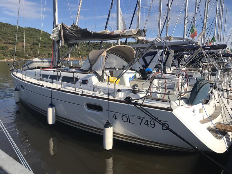 Book yachts online - sailboat - Sun Odyssey 42i - Gemini - rent