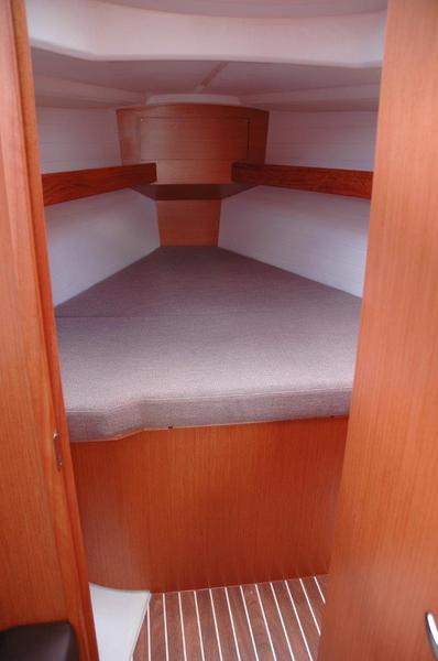 Book yachts online - sailboat - Bavaria Cruiser 33 - Kleeia - rent