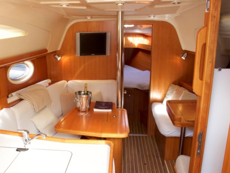 Book yachts online - sailboat - Elan 344 Impression - Sailway Cinco - rent