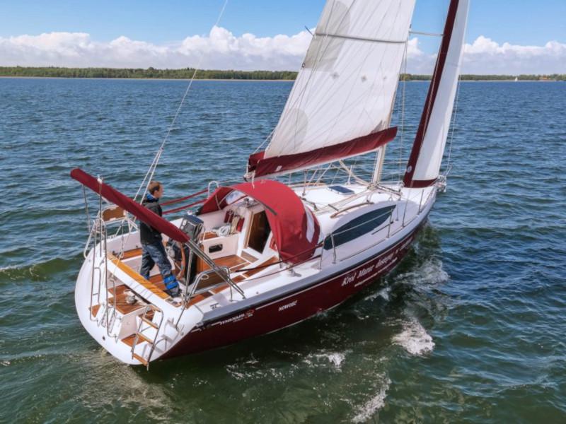 Book yachts online - sailboat - Maxus 33.1 RS Standard - ANTARES - rent