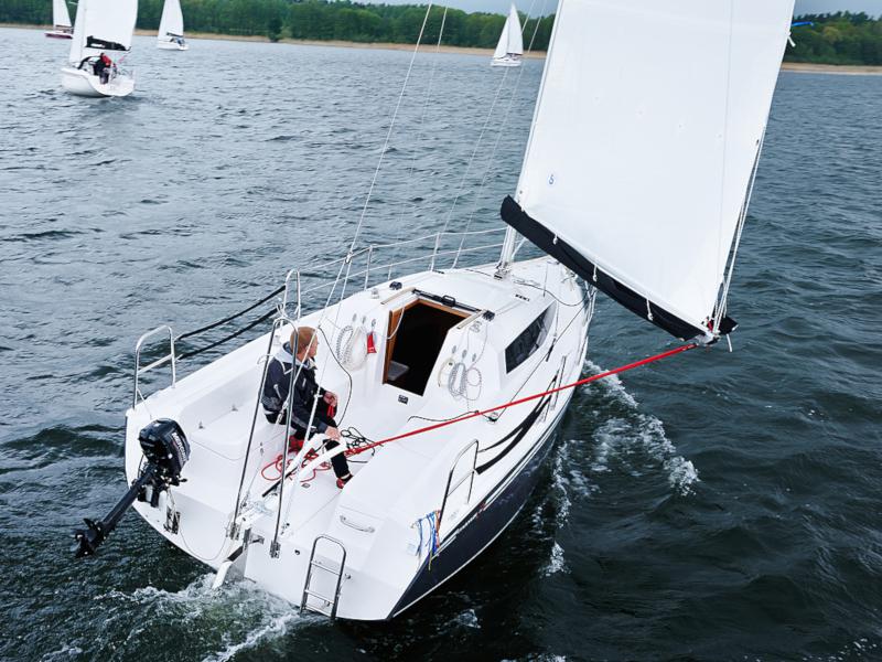 Book yachts online - sailboat - Maxus 26 Prestige 8/1 - MARSALA - rent