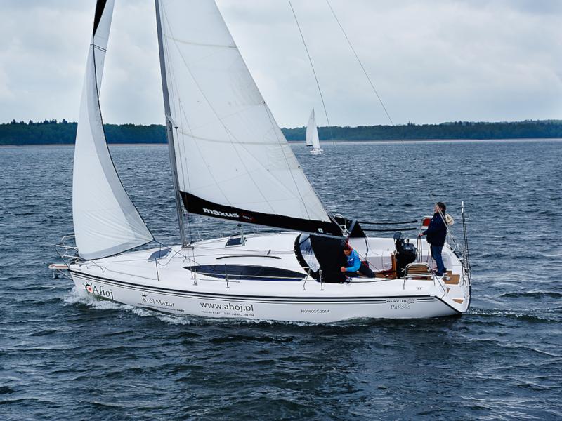 Book yachts online - sailboat - Maxus 33.1 RS Standard - ANDROS - rent