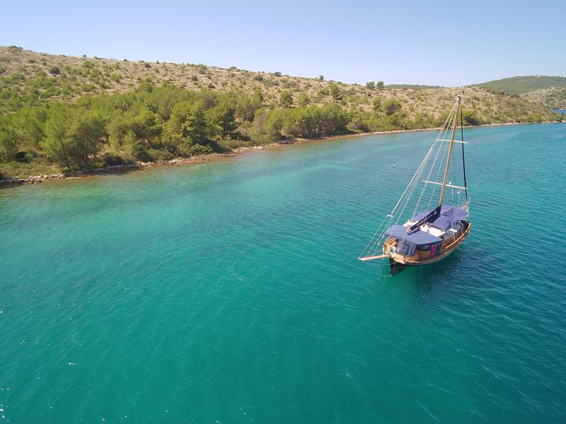 Book yachts online - other - Gulet - Larus - rent