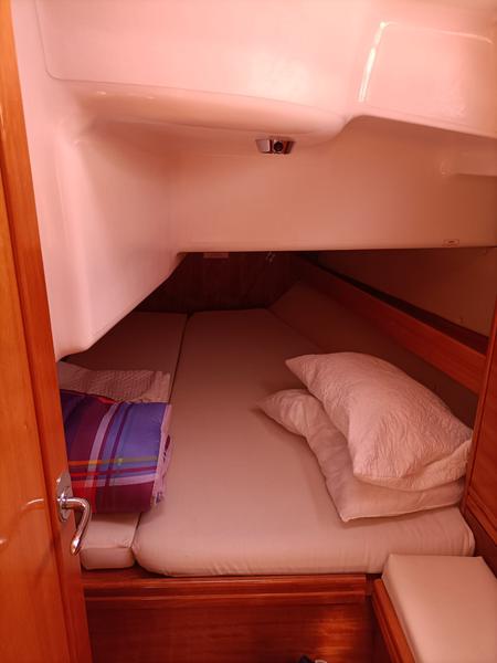 Book yachts online - sailboat - Bavaria 37 - Eagle Ray - rent