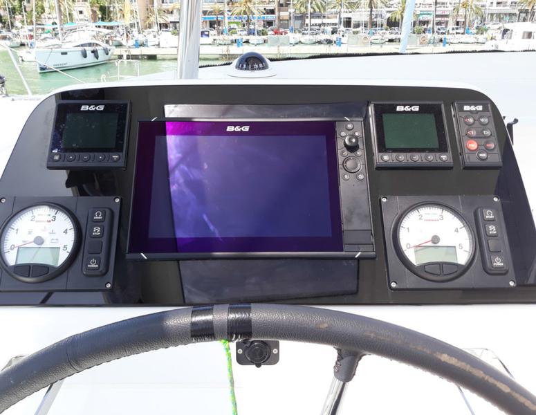 Book yachts online - catamaran - Lagoon 42 - La Colombe ( Friday to Friday ) - rent