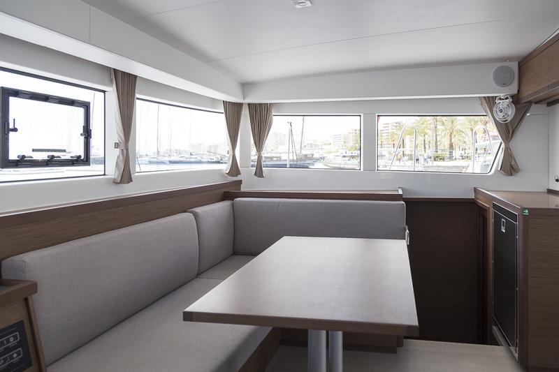 Book yachts online - catamaran - Lagoon 40 - Natalie ( Sunday to Sunday ) - rent