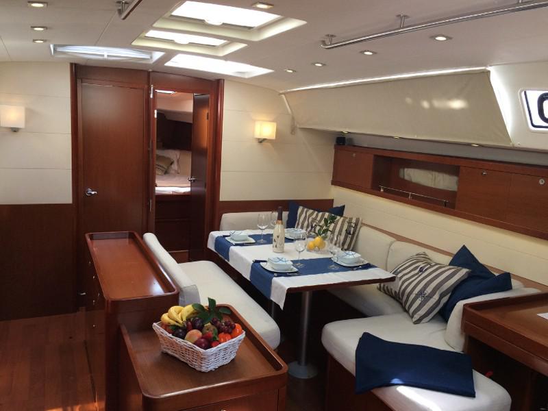 Book yachts online - sailboat - Oceanis 50 Gran Family - Agata - rent
