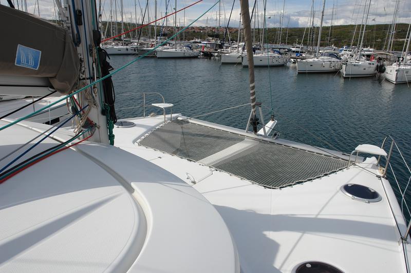 Book yachts online - catamaran - Lipari 41 - ARGOS - rent