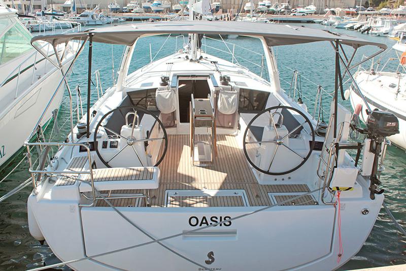 Book yachts online - sailboat - Oceanis 41.1 (2 Heads) - OASIS - rent