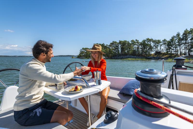 Book yachts online - sailboat - Oceanis 30.1 - REEF - rent
