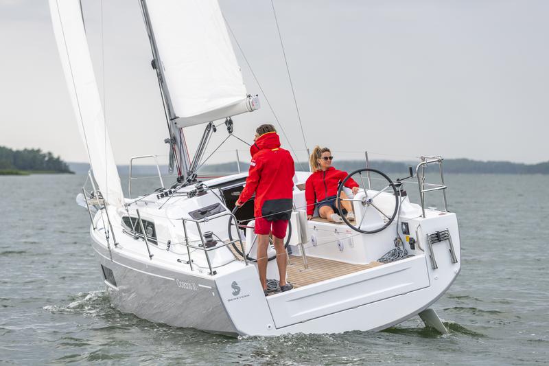 Book yachts online - sailboat - Oceanis 30.1 - TEMPUS II BCN OC30.1 - rent