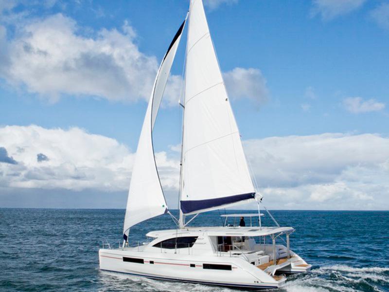 Book yachts online - catamaran - Sunsail 484 - Sunsail 484 (2017) - rent