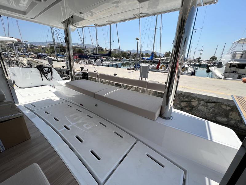 Book yachts online - catamaran - Bali 4.8 - Holiday - rent