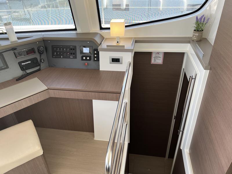 Book yachts online - catamaran - Bali 4.6 (5+1 cab) - Freedom - rent