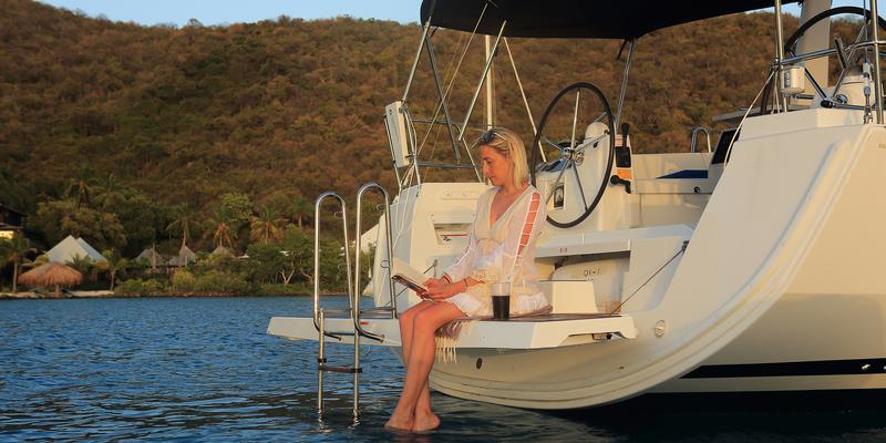 Book yachts online - sailboat - Moorings 45.4 - Moorings 45.4 (2017) - rent