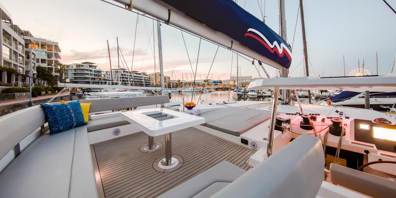 Book yachts online - catamaran - Moorings 5000 - Moorings 5000 (2021) - rent