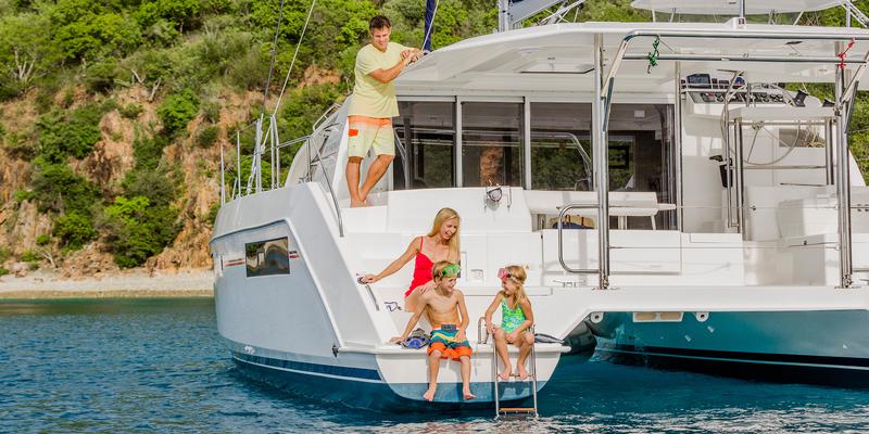 Book yachts online - catamaran - Moorings 4000/3 - Moorings 4000/3 (2017) - rent