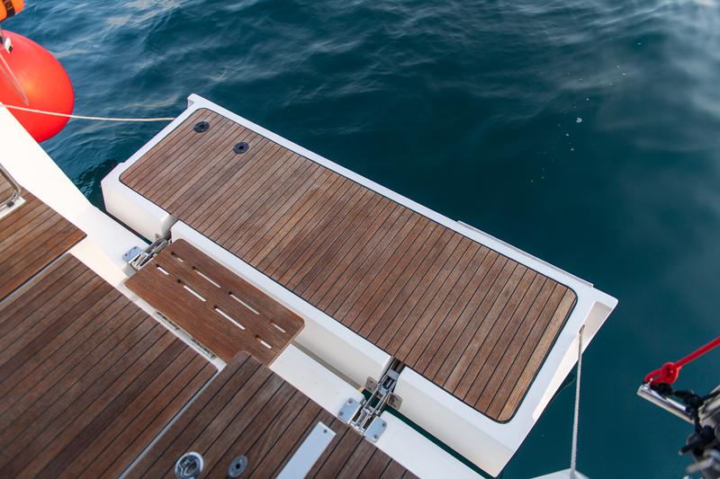 Book yachts online - sailboat - Bavaria C42 - Karpouzi | A/C, Bow Thruster, Full teak deck - rent