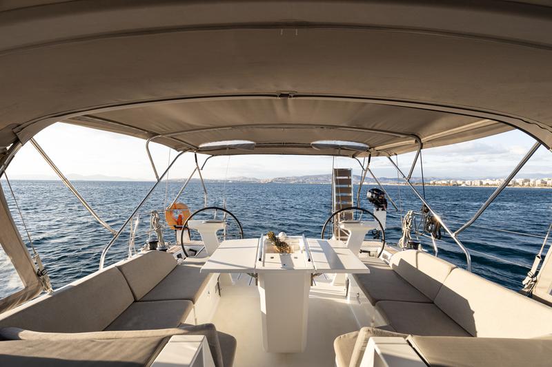 Book yachts online - sailboat - Oceanis 51.1 - Viennastar | A/C, Gen, Water maker, 12 pax - rent