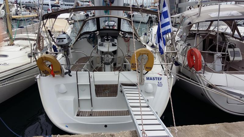 Book yachts online - sailboat - Jeanneau Sun Odyssey 35 - Mastef - rent
