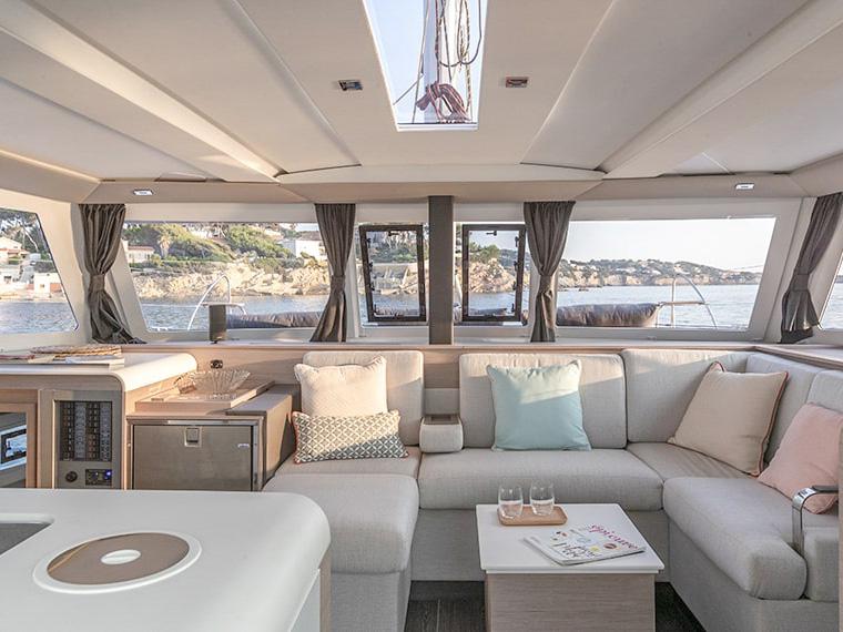 Book yachts online - catamaran - Isla 40 - Isla40-23-KT - rent