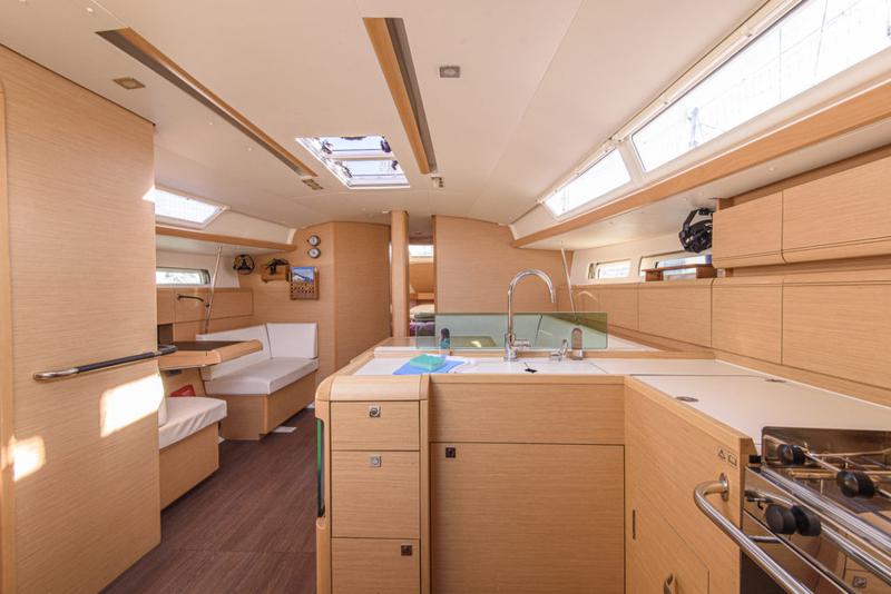 Book yachts online - sailboat - Sun Odyssey 449 - Birbona - rent