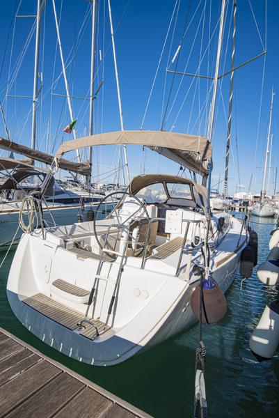 Book yachts online - sailboat - Sun Odyssey 33i - Ribellina - rent