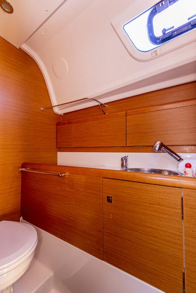 Book yachts online - sailboat - Sun Odyssey 33i - Ribellina - rent