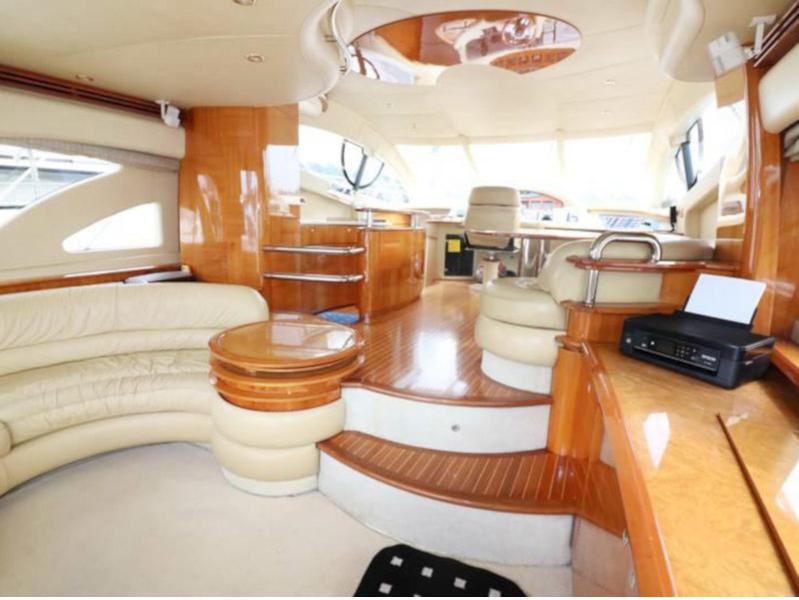Book yachts online - motorboat - Azimut 55 Evolution - After 8 - rent