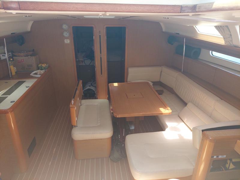Book yachts online - sailboat - Sun Odyssey 49i - ALMYRA - rent
