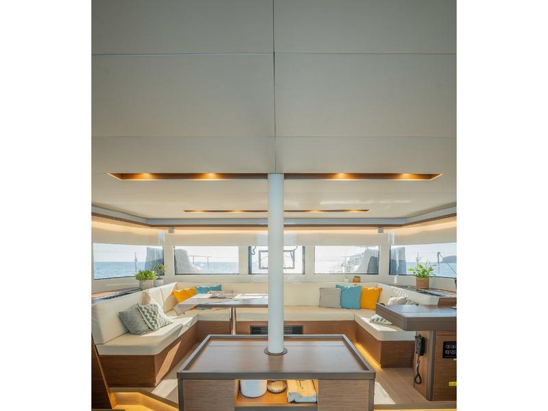 Book yachts online - catamaran - Lagoon 50 - ONEIDA 2 - rent