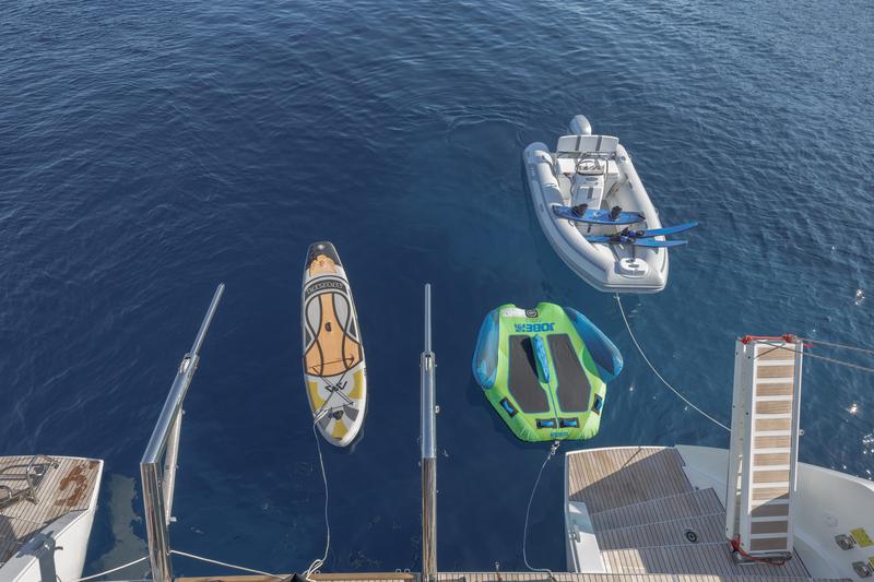 Book yachts online - catamaran - Lagoon 52F - ONEIDA - rent