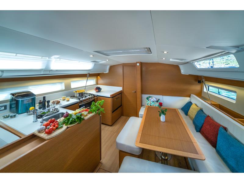 Book yachts online - sailboat - Sun Odyssey 490 - ALFADER - rent