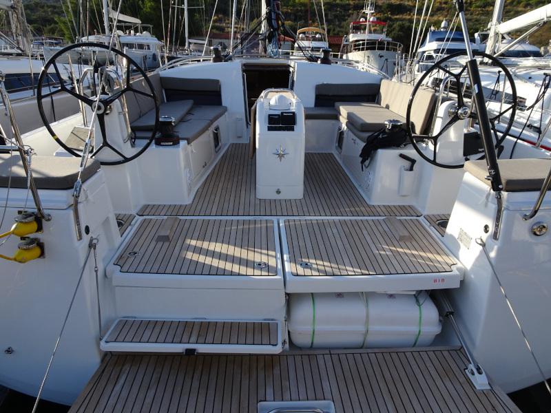 Book yachts online - sailboat - Sun Odyssey 490 - ALFADER - rent