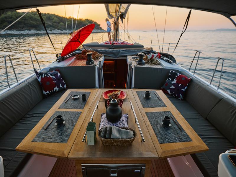 Book yachts online - sailboat - Dufour 56 Exclusive Owner Version - KABUKI - rent