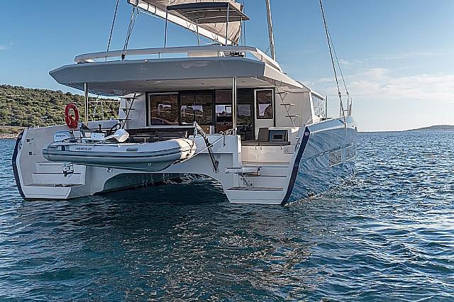 Book yachts online - catamaran - Dufour 48 Catamaran - BRO - rent
