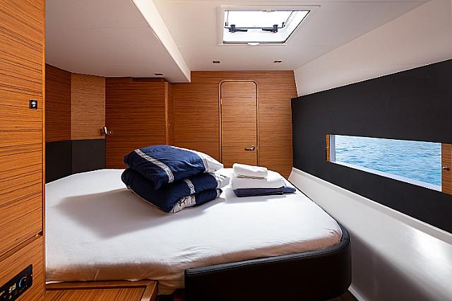 Book yachts online - catamaran - Dufour 48 Catamaran - BRO - rent