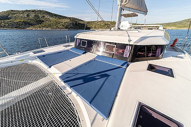 Book yachts online - catamaran - Dufour 48 Catamaran - BRO - rent
