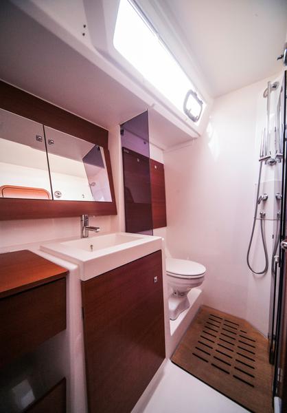 Book yachts online - sailboat - Dufour 56 Exclusive - KAZKA - rent
