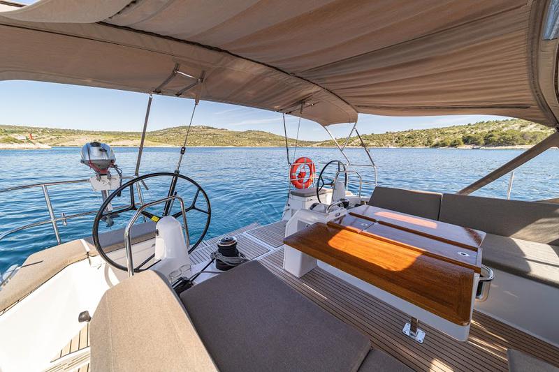 Book yachts online - sailboat - Sun Odyssey 490 - FREKI - rent