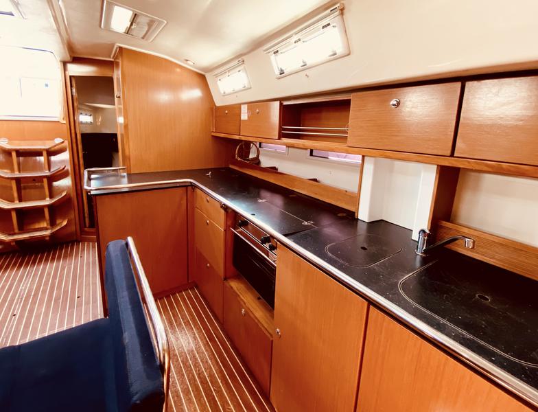 Book yachts online - sailboat - Bavaria Cruiser 45 - Rachelle (Refit 2022) - rent