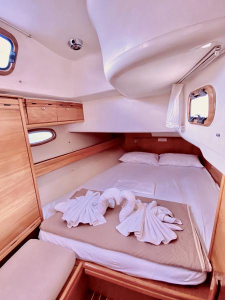 Book yachts online - sailboat - Bavaria 46 Cruiser - Enalia (Refit 2019) - rent