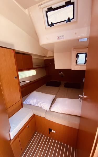 Book yachts online - sailboat - Bavaria C45 - Atokos - rent