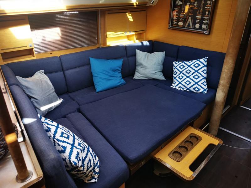 Book yachts online - sailboat - Elan 444 Impression - Okea Iris - rent